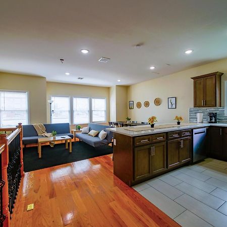 Pleasing 3Br Apt, Mins To Nyc เจอร์ซีย์ซิตี้ ภายนอก รูปภาพ